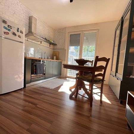 Enjoy Travel Central Apartments Tiranë Ngoại thất bức ảnh