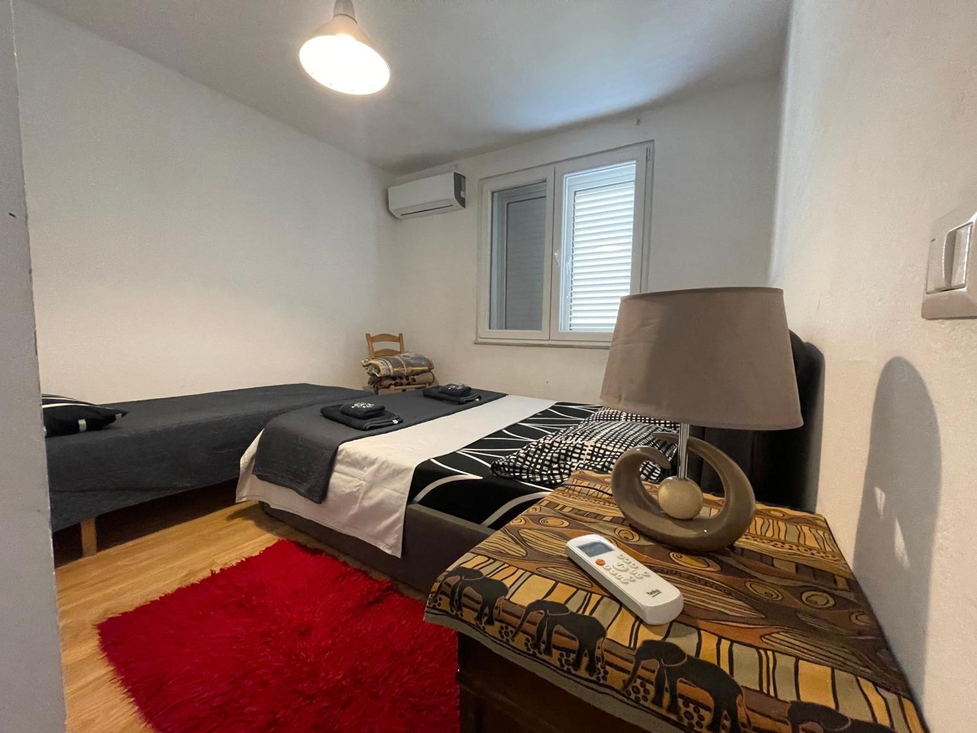 Enjoy Travel Central Apartments Tiranë Ngoại thất bức ảnh